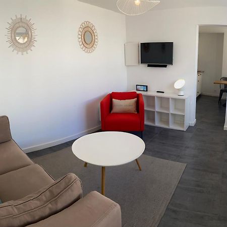 Votre Mini Maison En Plein Coeur Du Centre Ville -Terrasse - Et Parking Prive Sur Place Clos - Draps Et Menage Inclus Concarneau Esterno foto